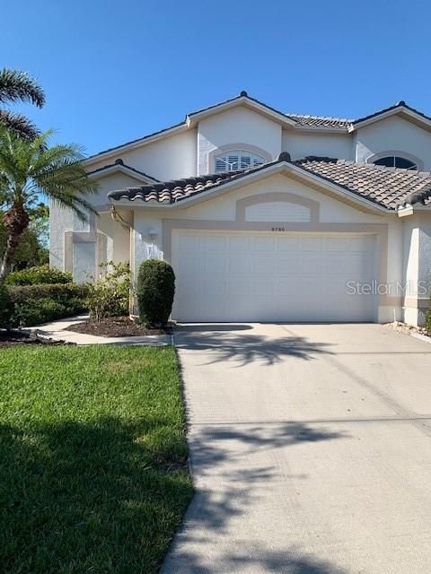 Recently Sold: $449,900 (3 beds, 2 baths, 2408 Square Feet)