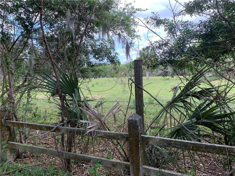 Vendido Recientemente: $24,900 (0.11 acres)