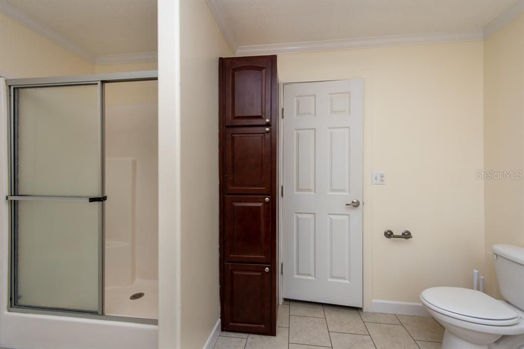 最近售出: $175,000 (3 贝兹, 2 浴室, 1508 平方英尺)