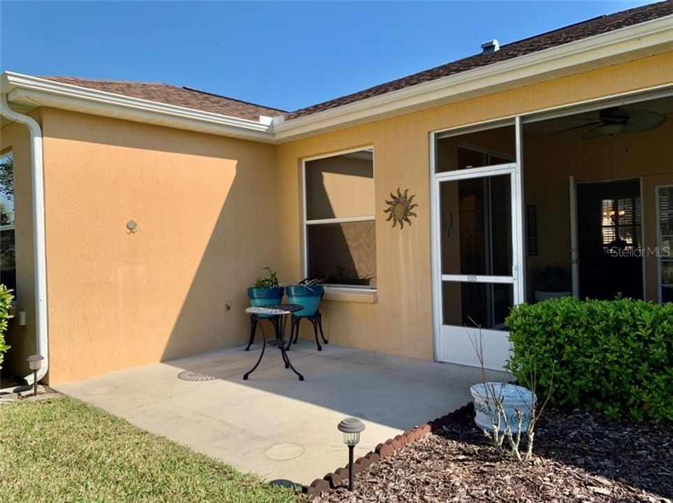 Recently Sold: $297,500 (3 beds, 2 baths, 2155 Square Feet)