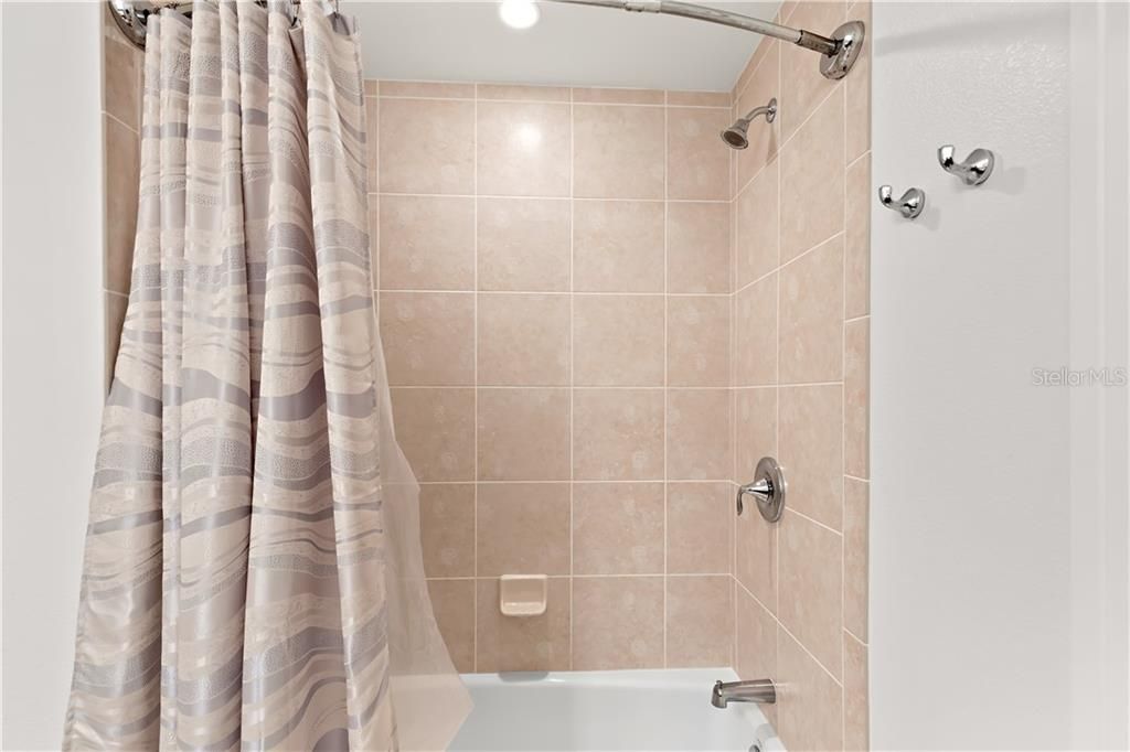 最近租的: $3,700 (2 贝兹, 2 浴室, 1765 平方英尺)