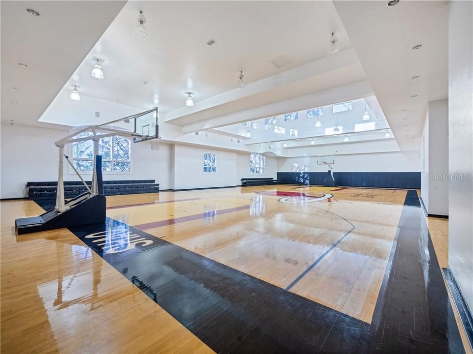 6000 sqft Basketball Court
