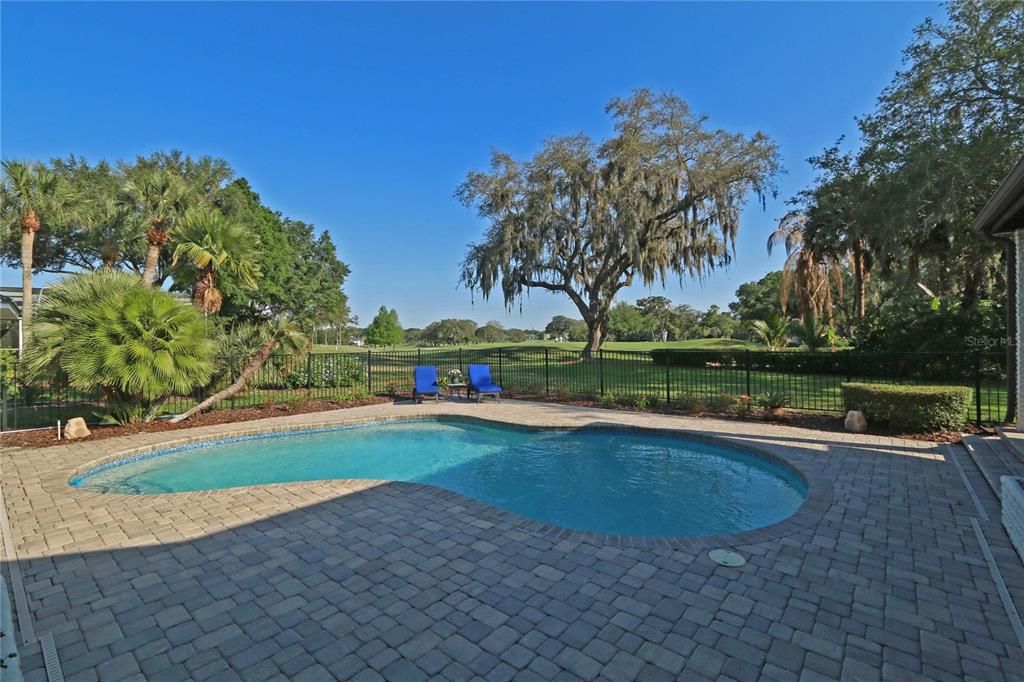 Recently Sold: $1,250,000 (4 beds, 3 baths, 3270 Square Feet)