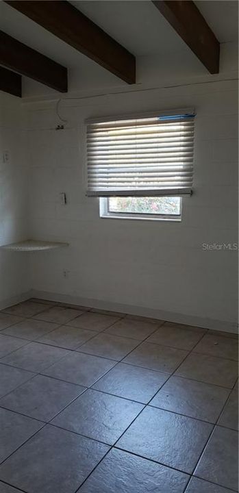 Недавно арендовано: $850 (1 спален, 1 ванн, 800 Квадратных фут)