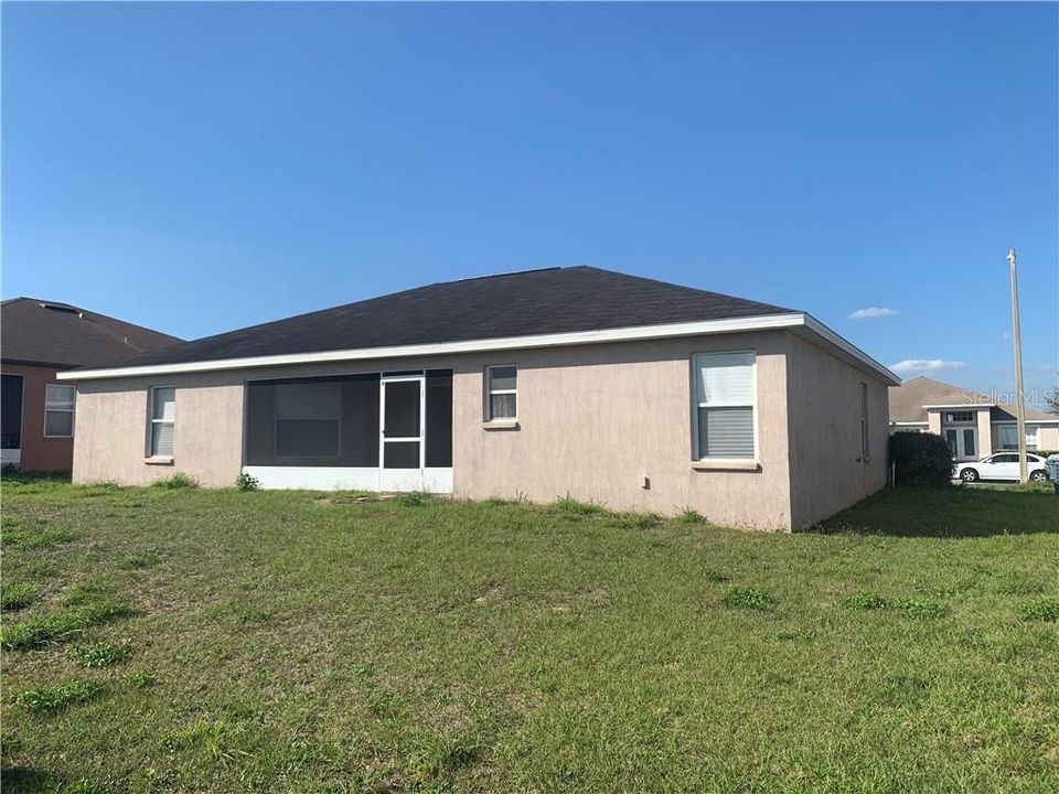 Recently Sold: $235,000 (3 beds, 2 baths, 1867 Square Feet)