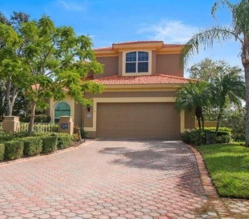 Recently Sold: $644,200 (3 beds, 2 baths, 2853 Square Feet)