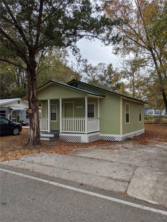 Recently Sold: $79,900 (2 beds, 1 baths, 686 Square Feet)