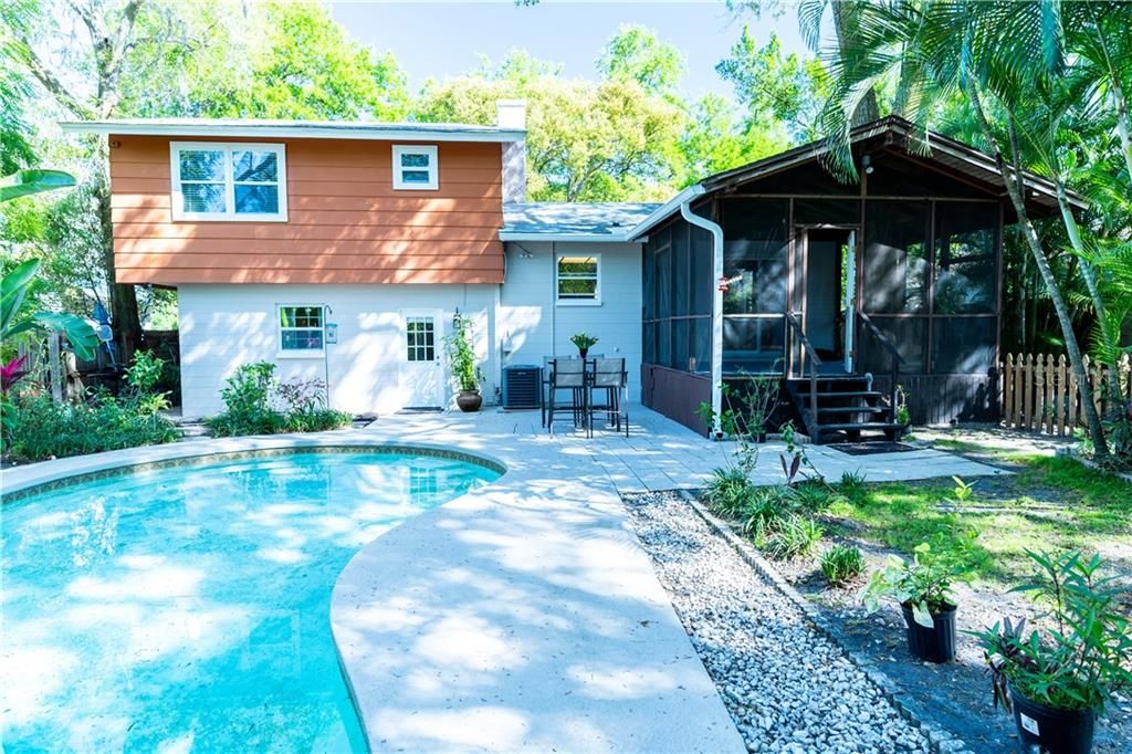 Recently Sold: $280,000 (4 beds, 3 baths, 1860 Square Feet)