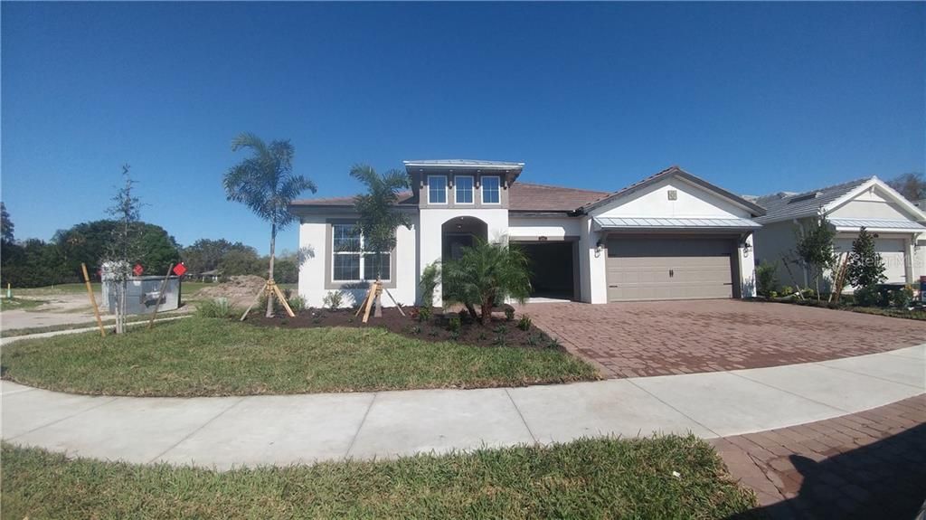 Recently Sold: $600,622 (3 beds, 3 baths, 2479 Square Feet)