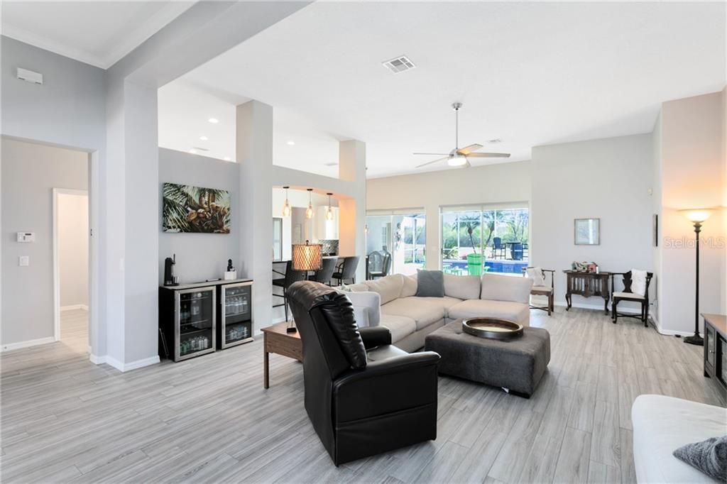 Recently Sold: $499,000 (3 beds, 3 baths, 2804 Square Feet)