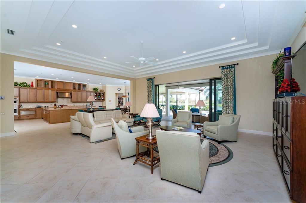 Recently Sold: $1,450,000 (3 beds, 3 baths, 5022 Square Feet)