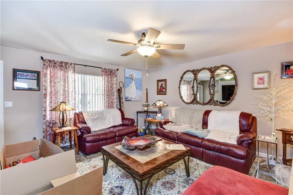 Recently Sold: $260,000 (3 beds, 2 baths, 1350 Square Feet)