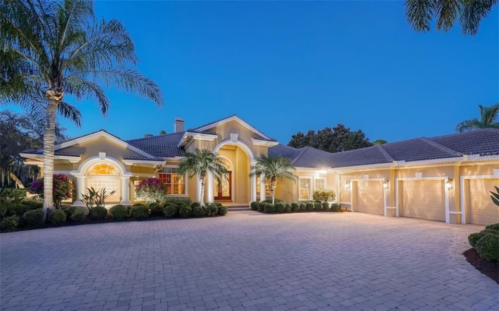 Recently Sold: $1,450,000 (4 beds, 4 baths, 4266 Square Feet)