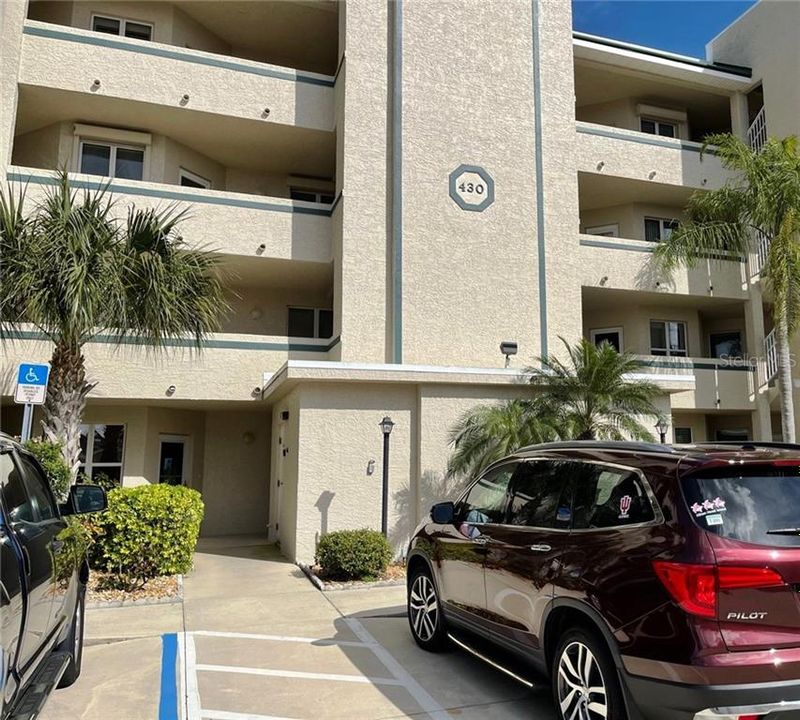 Recently Sold: $329,000 (3 beds, 3 baths, 1935 Square Feet)