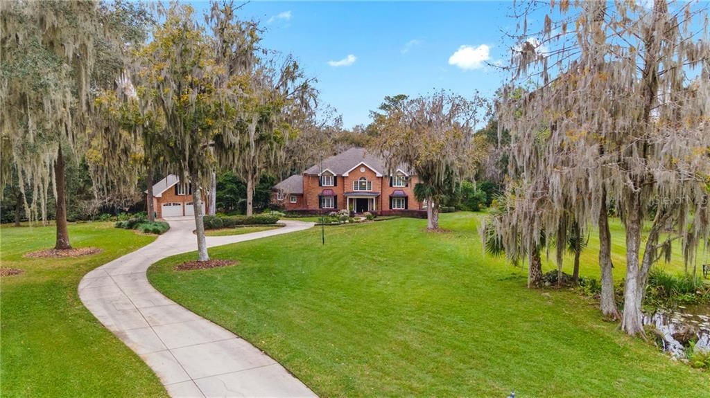Recently Sold: $1,300,000 (5 beds, 5 baths, 7197 Square Feet)