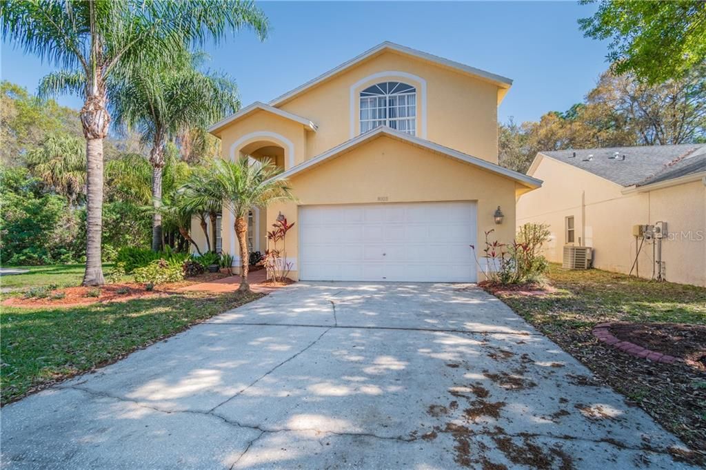 Recently Sold: $459,900 (4 beds, 2 baths, 2560 Square Feet)