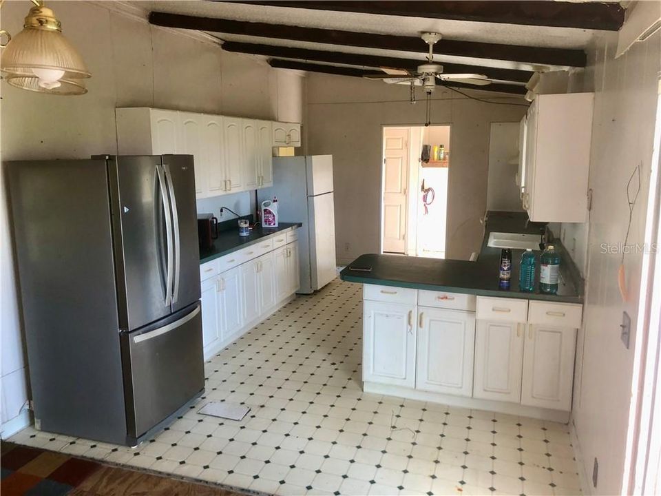 Vendido Recientemente: $259,000 (3 camas, 2 baños, 1390 Pies cuadrados)