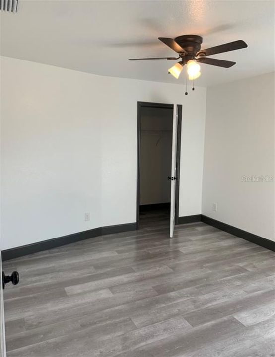 Recently Sold: $196,000 (3 beds, 2 baths, 1386 Square Feet)