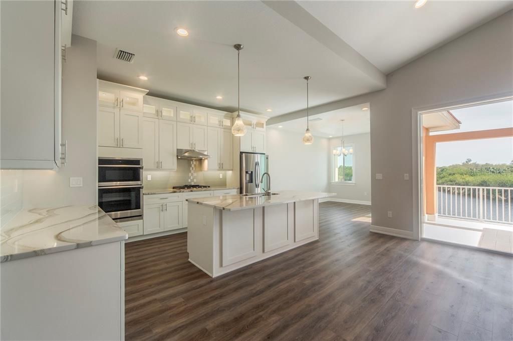 Recently Sold: $1,229,000 (3 beds, 2 baths, 2334 Square Feet)