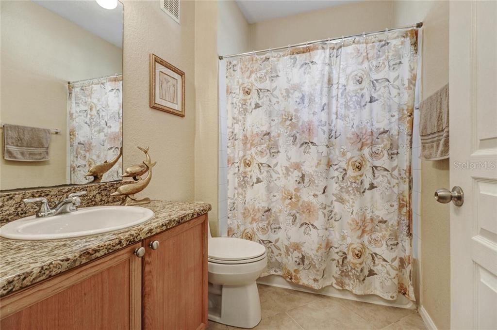 最近租的: $1,550 (3 贝兹, 2 浴室, 1292 平方英尺)