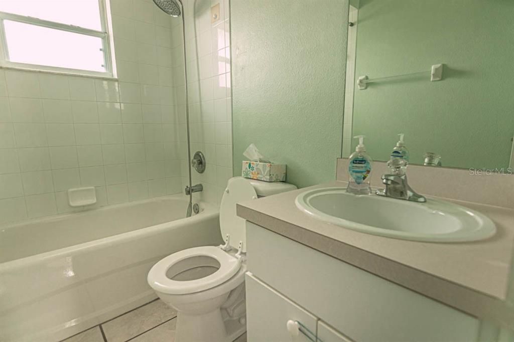 最近租的: $1,300 (3 贝兹, 2 浴室, 1507 平方英尺)