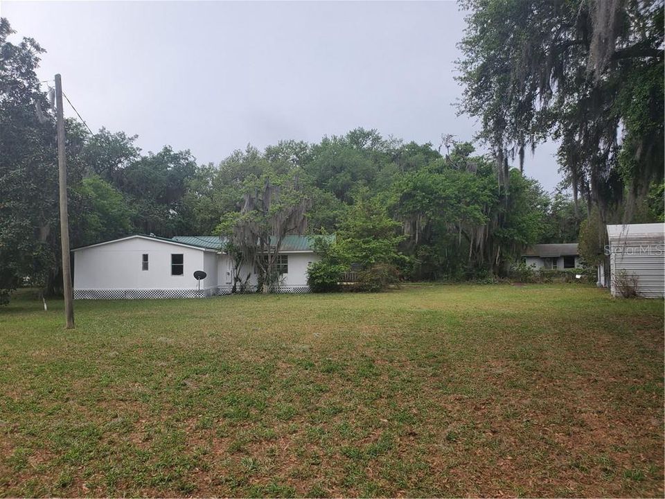 Recently Sold: $105,900 (3 beds, 2 baths, 1856 Square Feet)