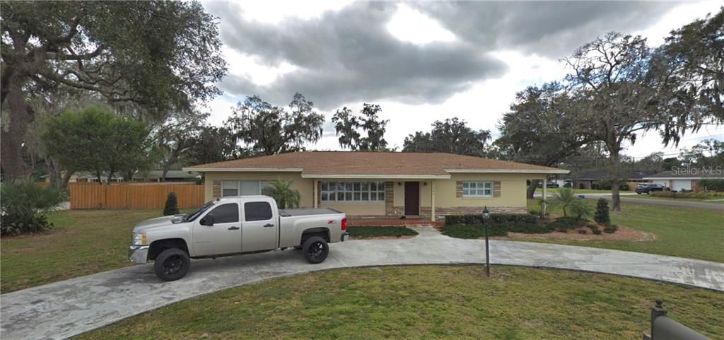 Recently Sold: $450,000 (5 beds, 3 baths, 3430 Square Feet)