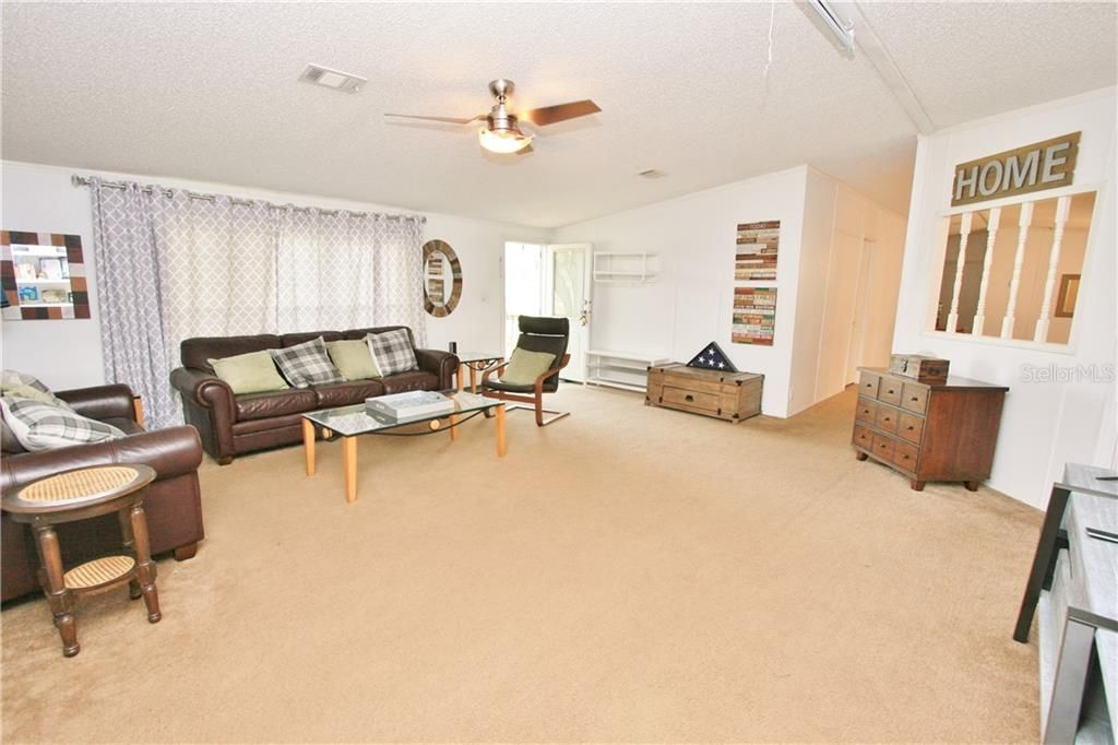 Recently Sold: $225,000 (4 beds, 2 baths, 2280 Square Feet)