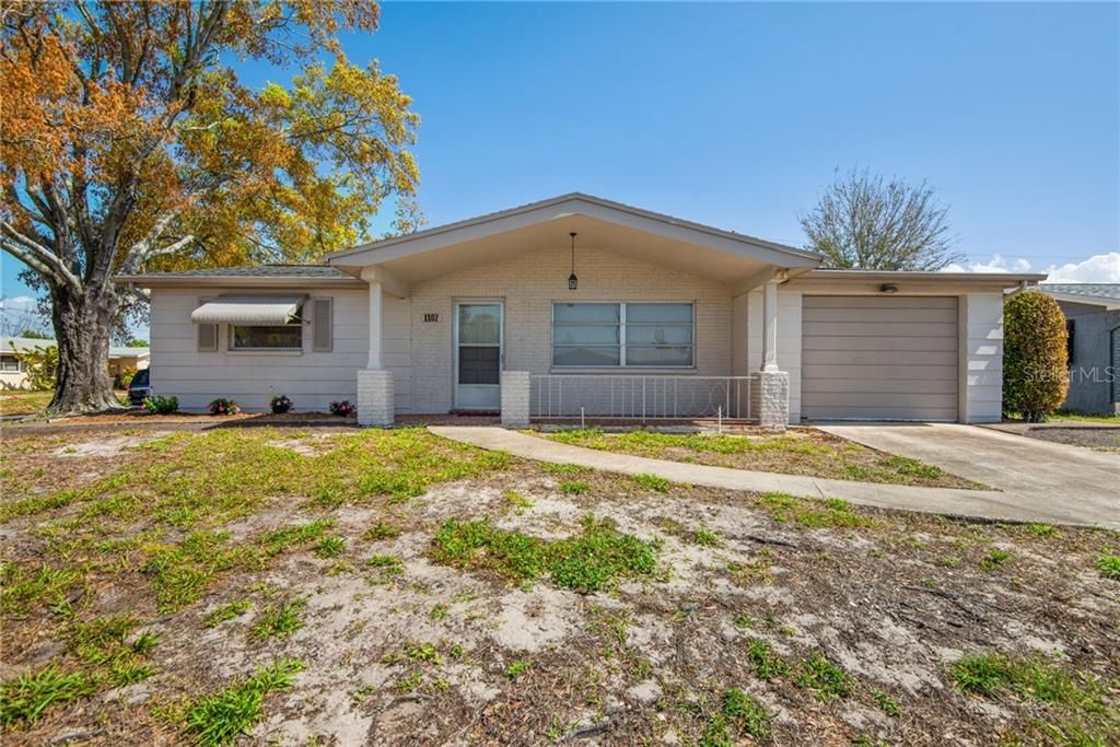 Recently Sold: $145,000 (3 beds, 2 baths, 1347 Square Feet)