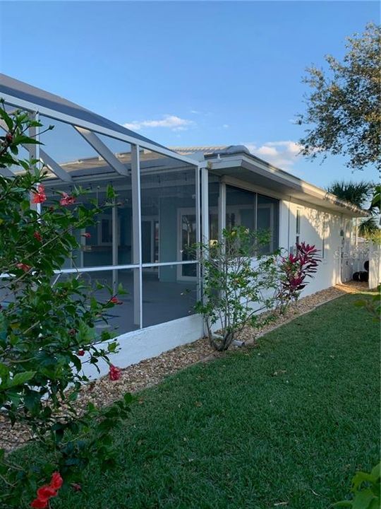 Recently Sold: $575,000 (3 beds, 2 baths, 1524 Square Feet)