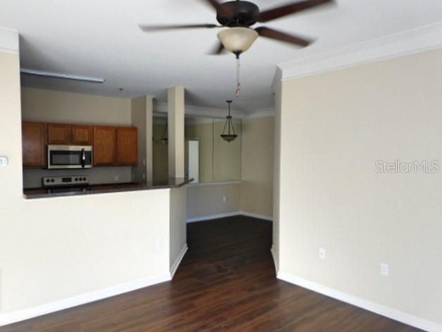 Recently Rented: $1,000 (1 beds, 1 baths, 800 Square Feet)