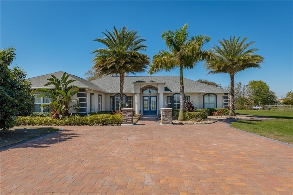 Recently Sold: $980,000 (4 beds, 3 baths, 3268 Square Feet)