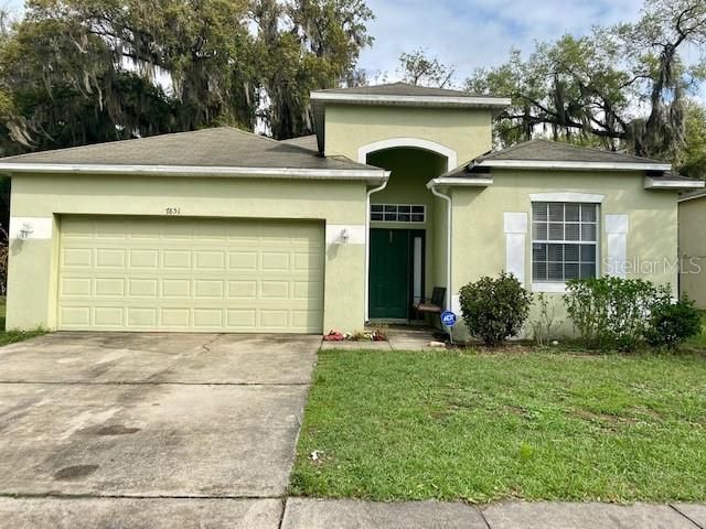 Recently Sold: $215,000 (3 beds, 2 baths, 1630 Square Feet)