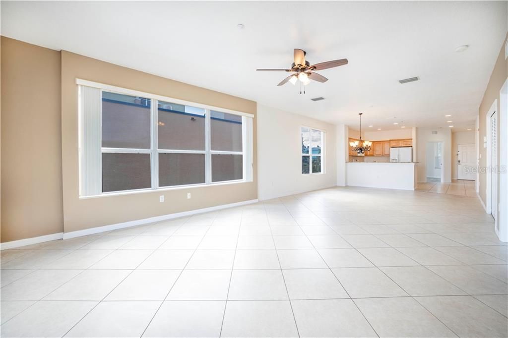 Recently Sold: $695,000 (3 beds, 3 baths, 1830 Square Feet)