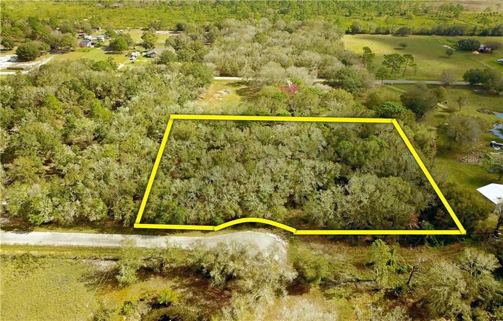 Vendido Recientemente: $35,000 (2.30 acres)