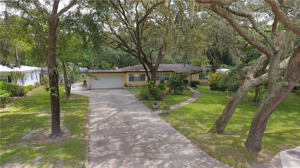 Recently Sold: $249,000 (3 beds, 1 baths, 1296 Square Feet)