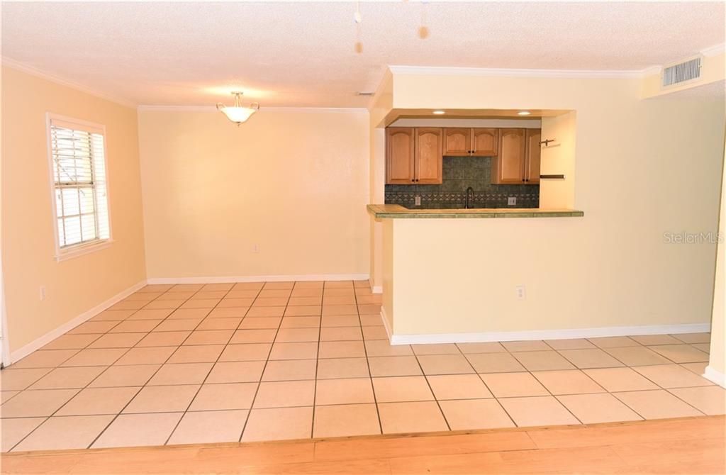 Recently Sold: $95,000 (2 beds, 1 baths, 1000 Square Feet)
