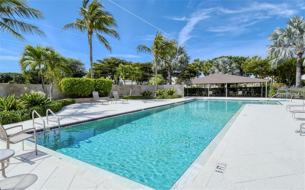 Recently Sold: $1,550,000 (3 beds, 3 baths, 2501 Square Feet)