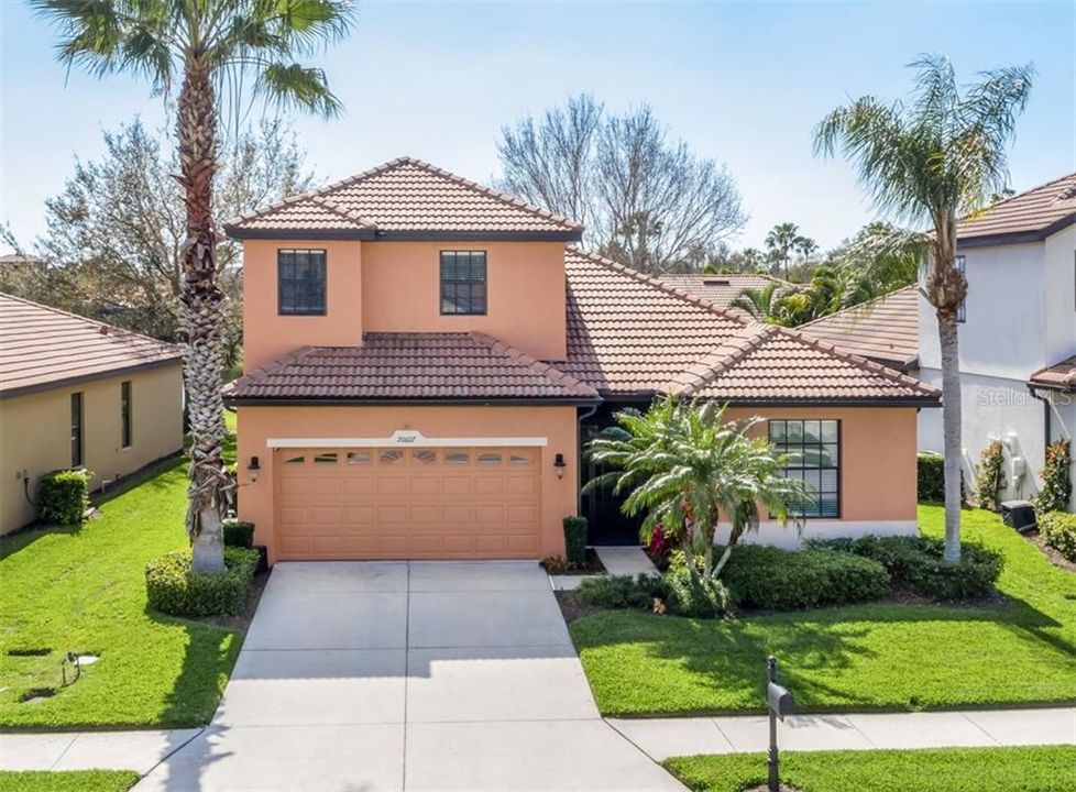 Recently Sold: $450,000 (3 beds, 3 baths, 2551 Square Feet)