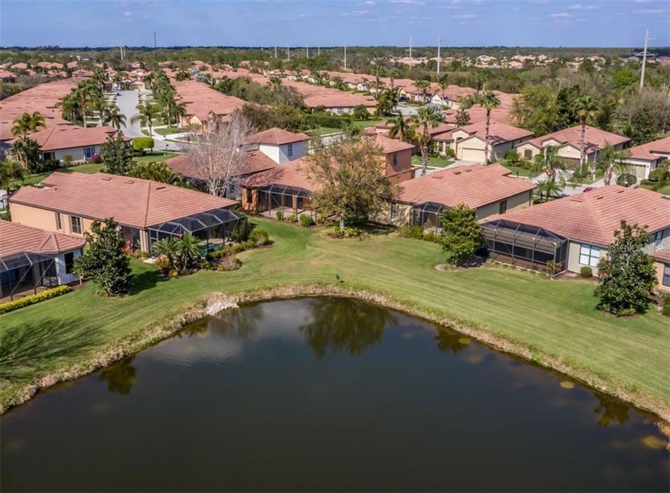 Recently Sold: $450,000 (3 beds, 3 baths, 2551 Square Feet)