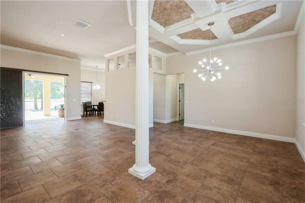 Recently Sold: $435,000 (3 beds, 2 baths, 2245 Square Feet)