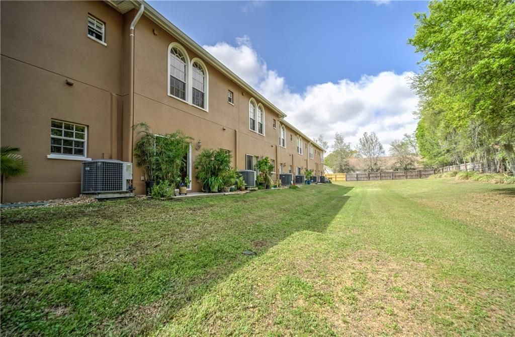 Recently Sold: $193,000 (2 beds, 2 baths, 1448 Square Feet)