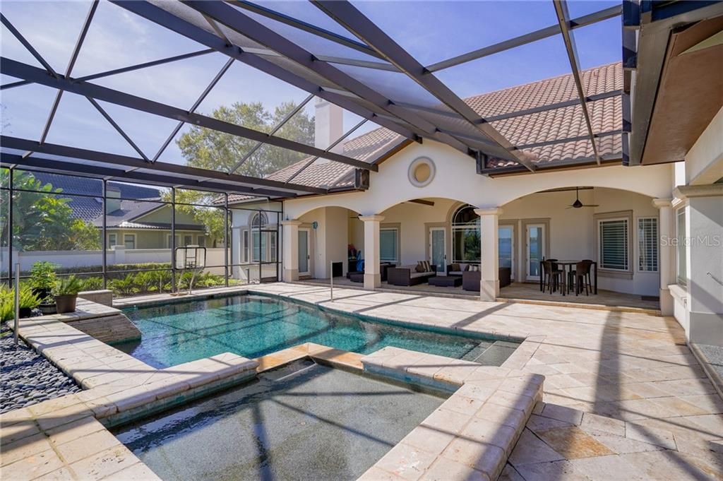 Recently Sold: $2,150,000 (8 beds, 5 baths, 8222 Square Feet)
