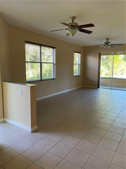 Recently Rented: $1,650 (2 beds, 2 baths, 1518 Square Feet)