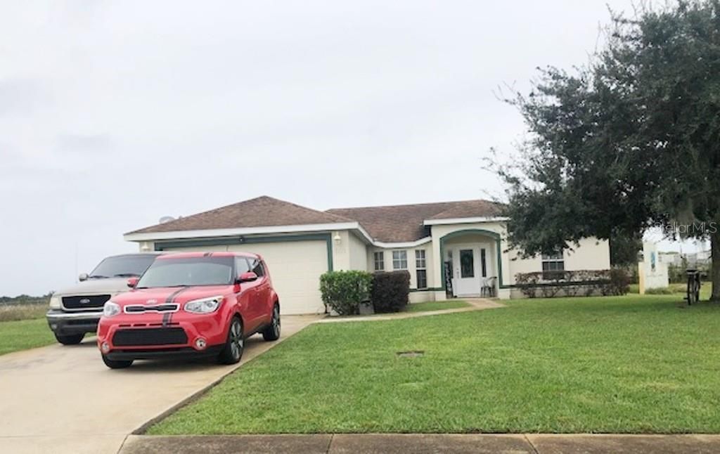 Recently Sold: $184,000 (3 beds, 2 baths, 1364 Square Feet)