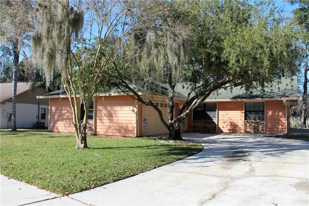 Recently Rented: $1,500 (3 beds, 2 baths, 1258 Square Feet)