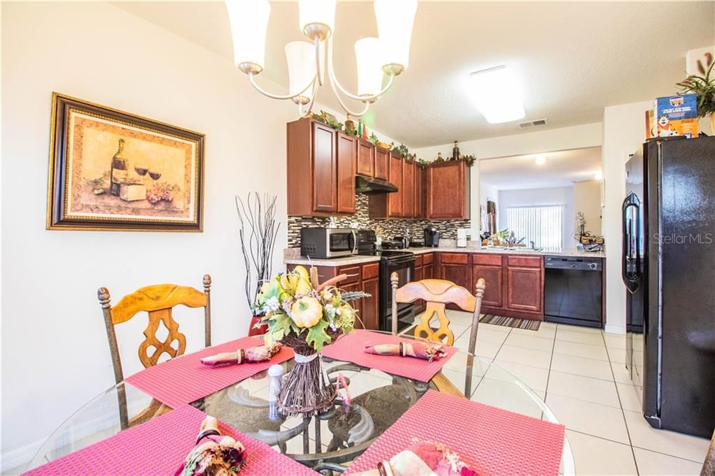 Recently Sold: $209,750 (3 beds, 2 baths, 1700 Square Feet)