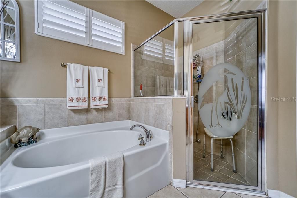 最近售出: $319,900 (3 贝兹, 2 浴室, 1497 平方英尺)