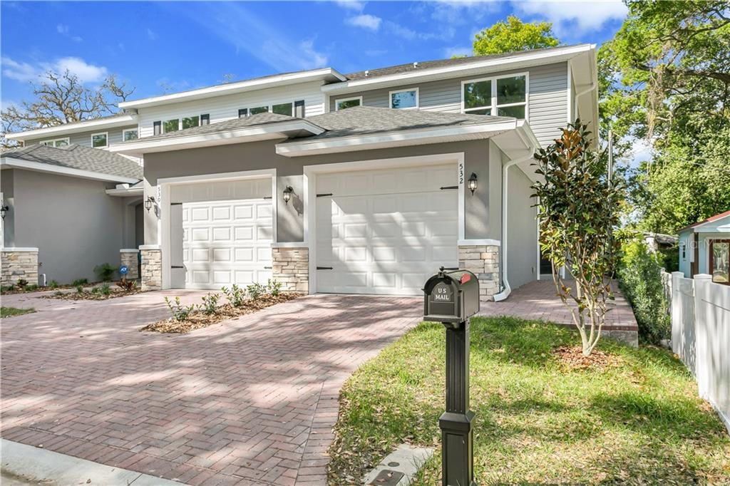 Recently Sold: $425,000 (3 beds, 2 baths, 1583 Square Feet)