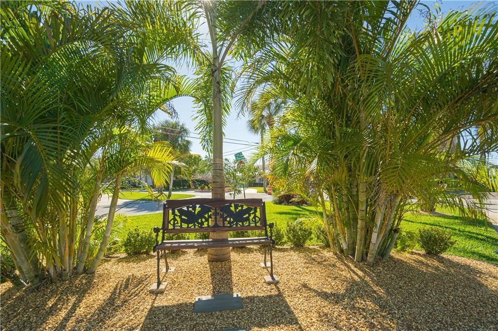 Recently Sold: $1,250,000 (3 beds, 4 baths, 2576 Square Feet)